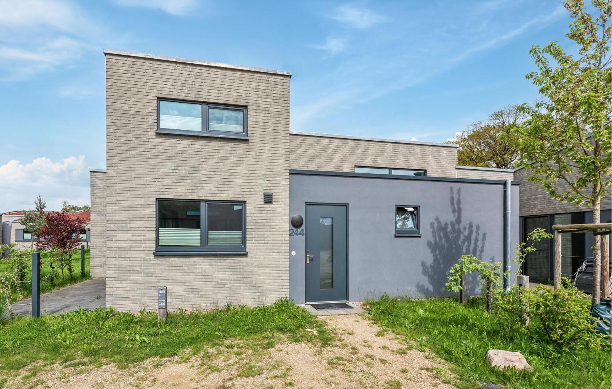 Lovely Home In Lembruch-Duemmer See With Wifi מראה חיצוני תמונה